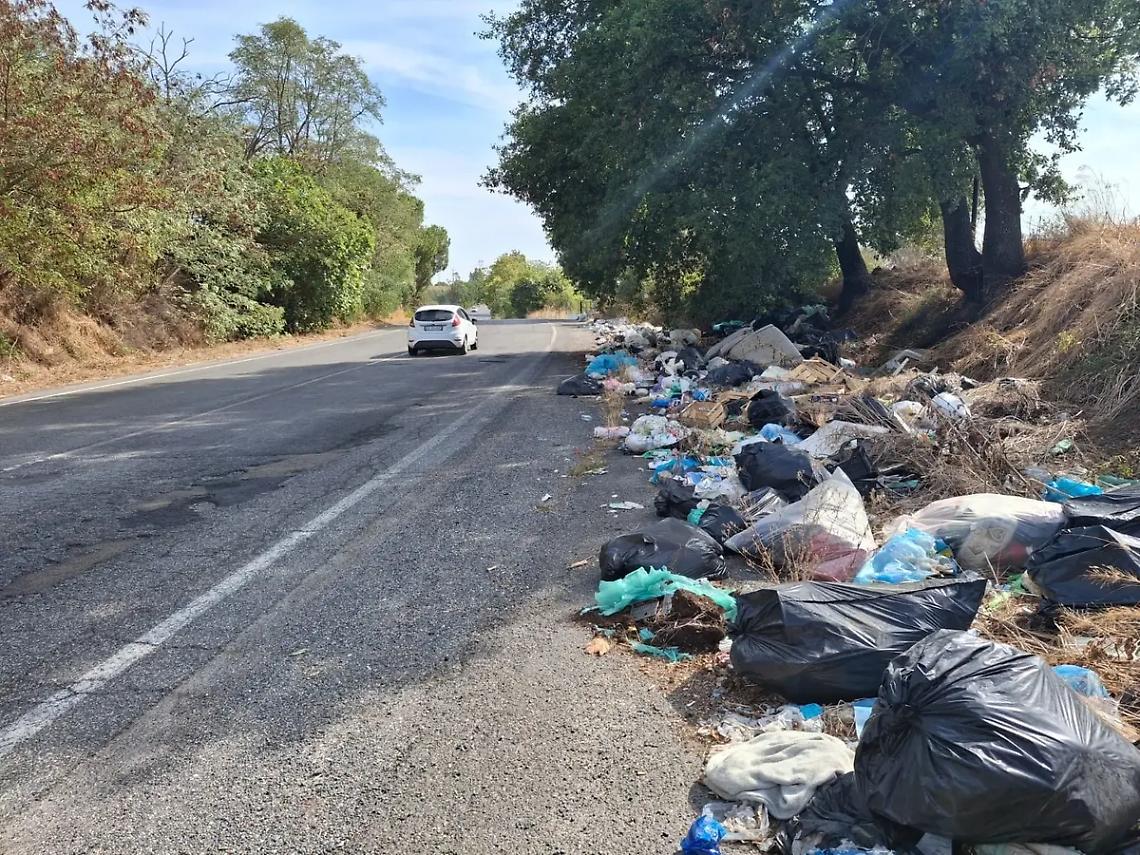 Troppi rifiuti sulla Settevene, vertice tra Gubetti e Gualtieri