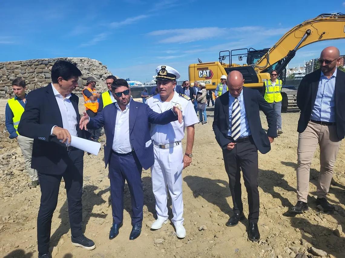 Apertura a sud, rivoluzione al porto