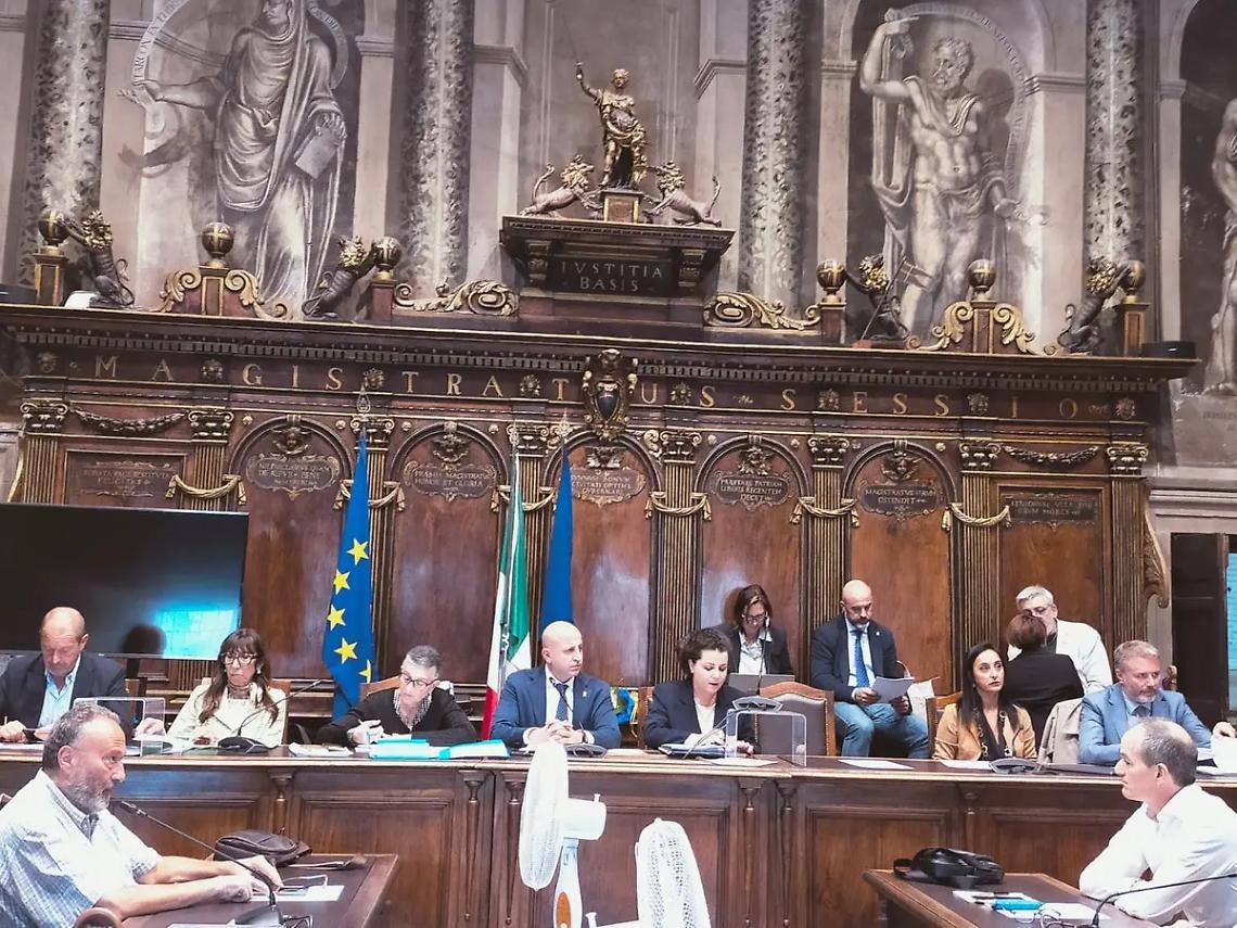 Festival della Tuscia e Sgarbi nel mirino del Pd