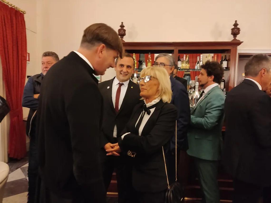 Don Coluccia, il prete che lotta contro lo spaccio a Civitavecchia