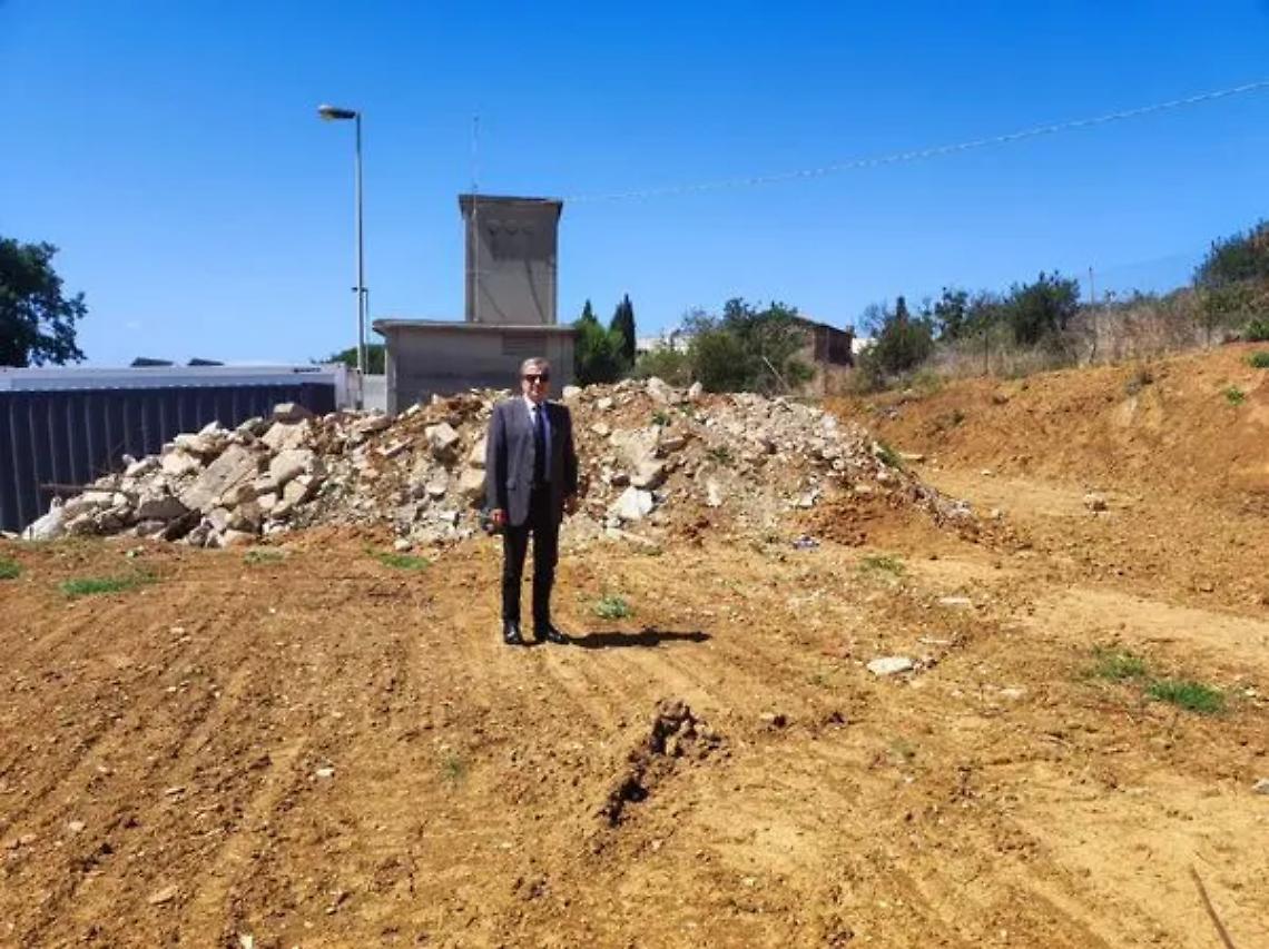 &laquo;Pnrr scuole, un raffazzonato accaparramento della maggior quantit&agrave; possibile di soldi&raquo;