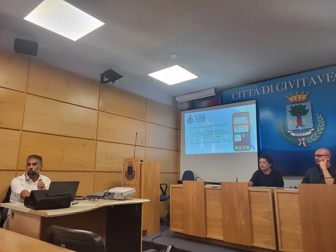 Taxi, arriva l&rsquo;app per cittadini e turisti