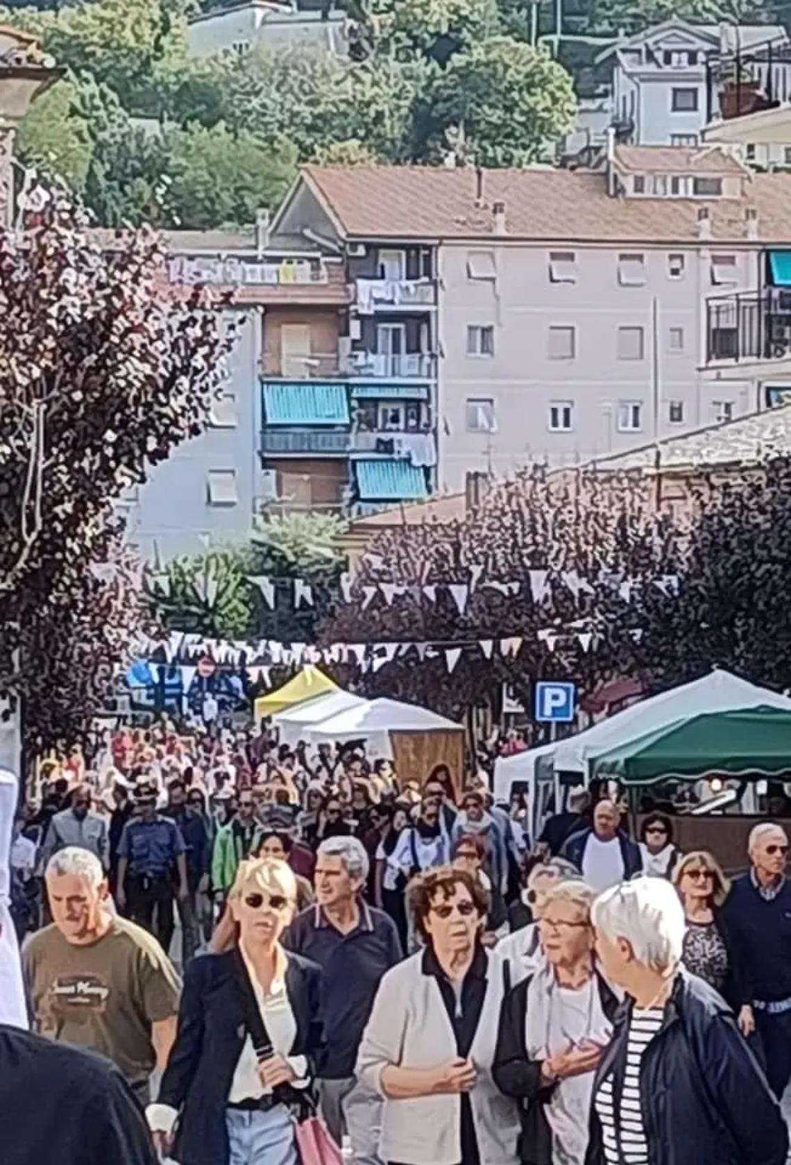 Seconda giornata con le anticipazioni della Festa d'Autunno