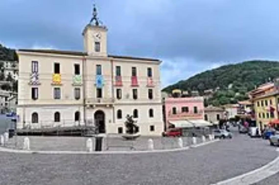 Ultimi preparativi per la festa d&rsquo;autunno