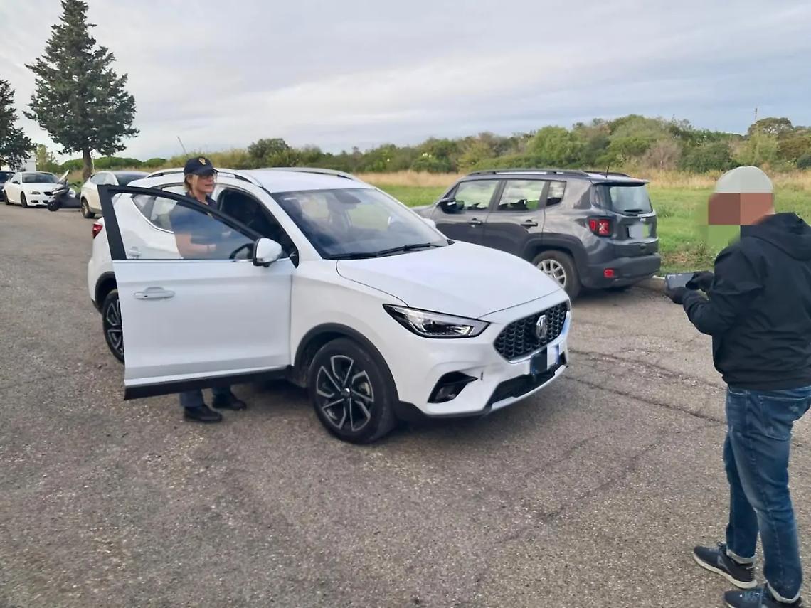 Banda di ladri in fuga nelle campagne