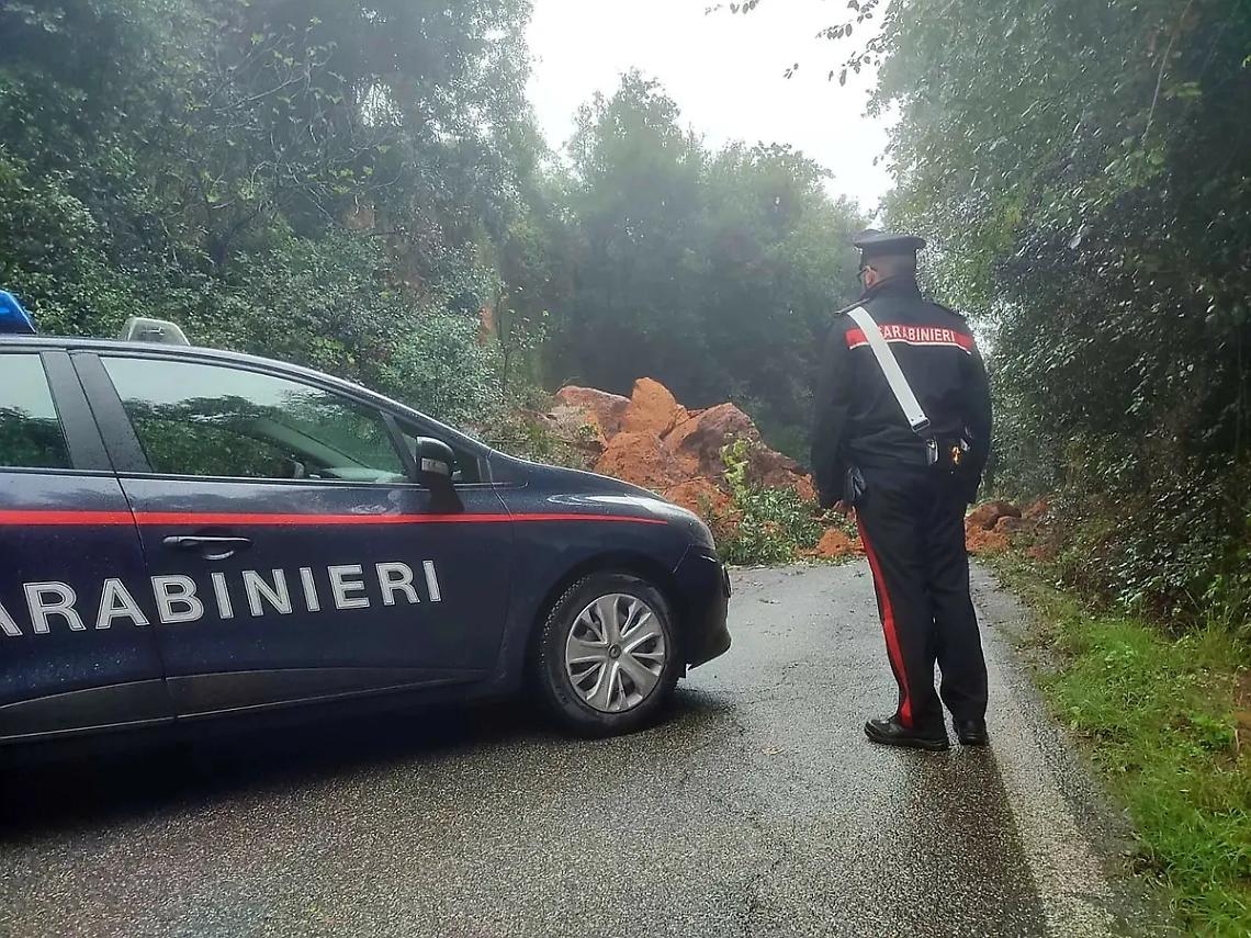 Via di Ceri, dopo la frana rebus sulla riapertura