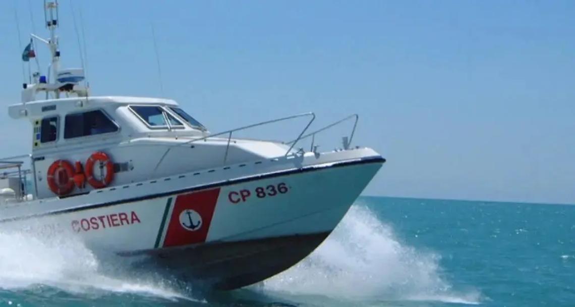 Pesce mal conservato e non tracciato: maxi sequestro