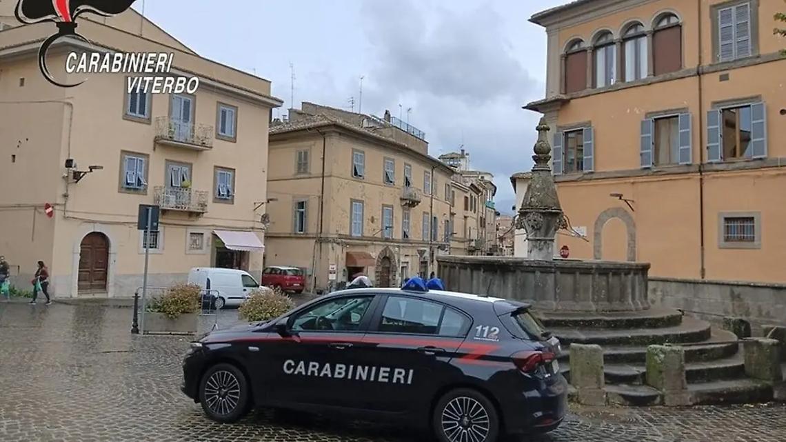 Spari a San Faustino, denunciato un 66enne