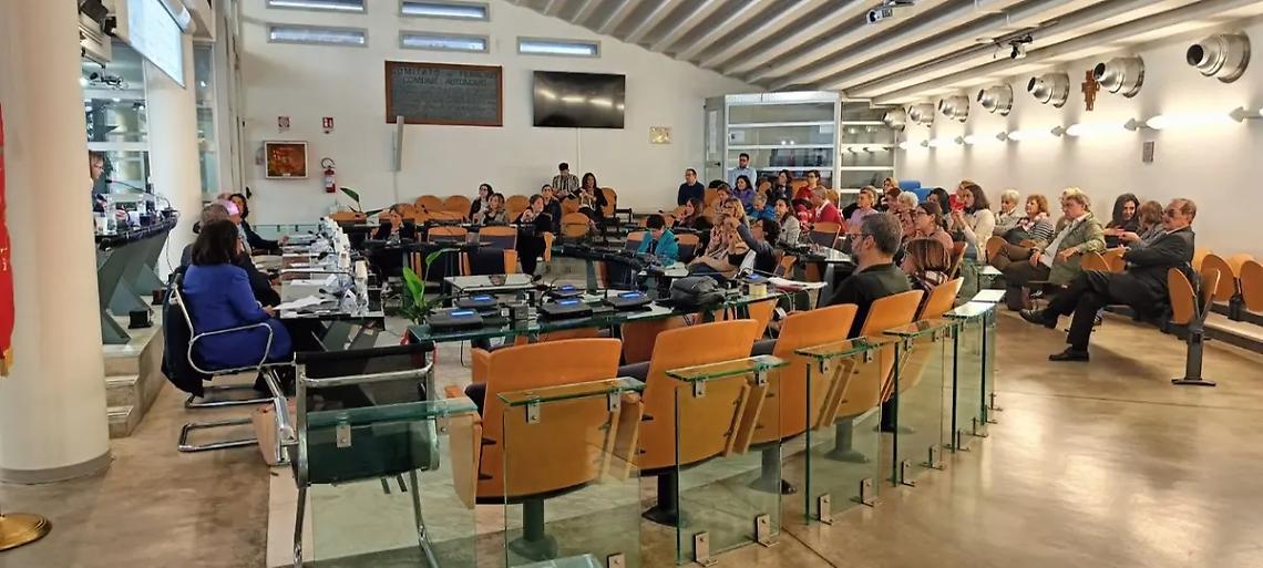 Fiumicino si mobilita per il Garante per i diritti degli anziani