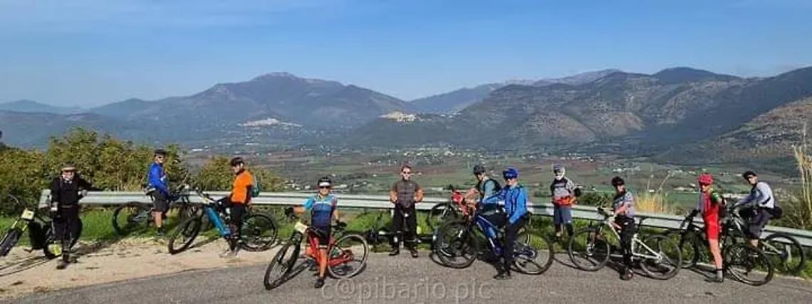 Escursione in mountain bike oggi alla scoperta del territorio di Allumiere