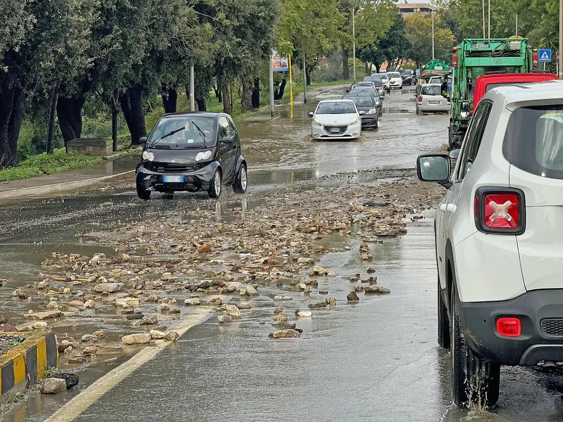 Bomba d&rsquo;acqua: almeno due milioni di danni subiti