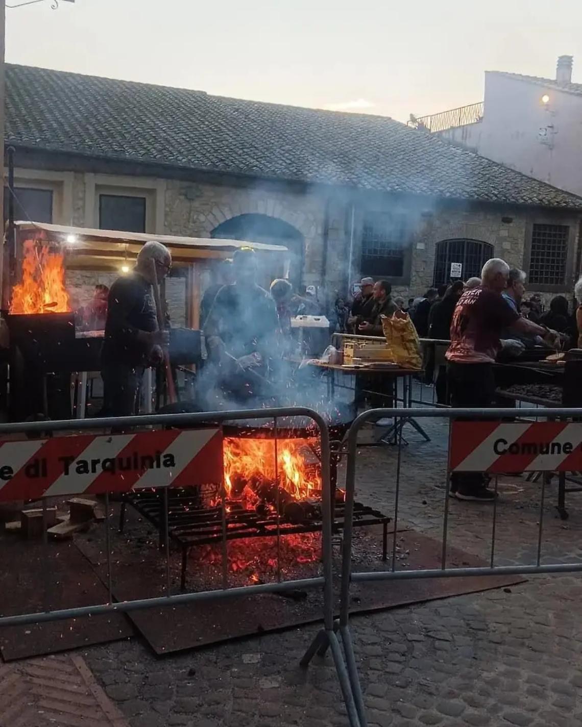San Martino, grande partecipazione domenica a Tarquinia per la festa del quartiere tra giochi e processione