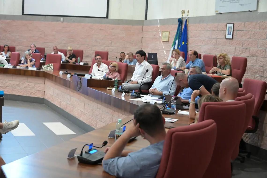 Irpef e Ficoncella: l&rsquo;attacco di Mecozzi e Costantini al Pd su tasse e promesse disattese