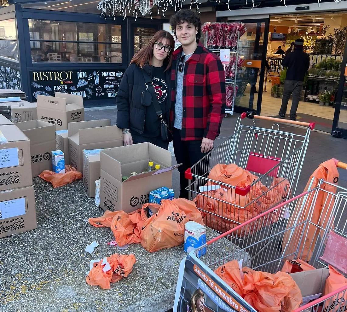 Colletta alimentare, Giovani democratici in prima linea