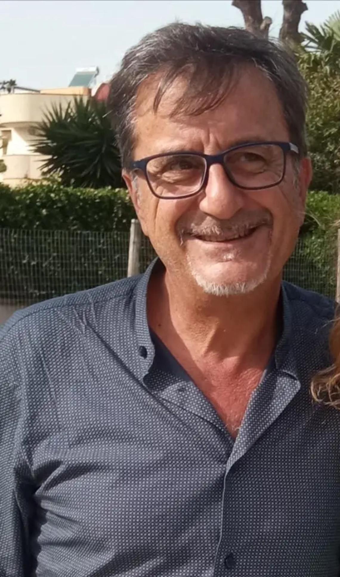 Biblioteca, oggi presentazione del &ldquo;Libro degli abbracci&rdquo;. Sar&agrave; presente il giornalista e scrittore Fabrizio Gabrielli