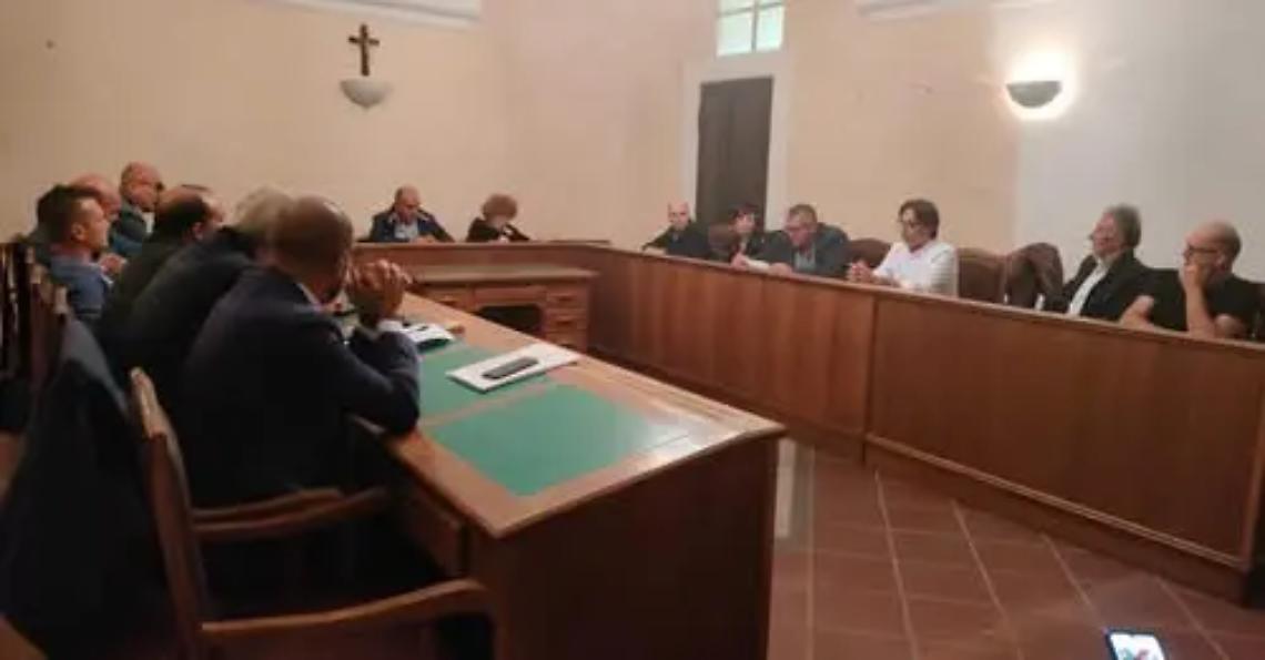 &laquo;L&rsquo;assegnazione della Pineta andava deliberata in consiglio: chiediamo l&rsquo;annullamento&raquo;