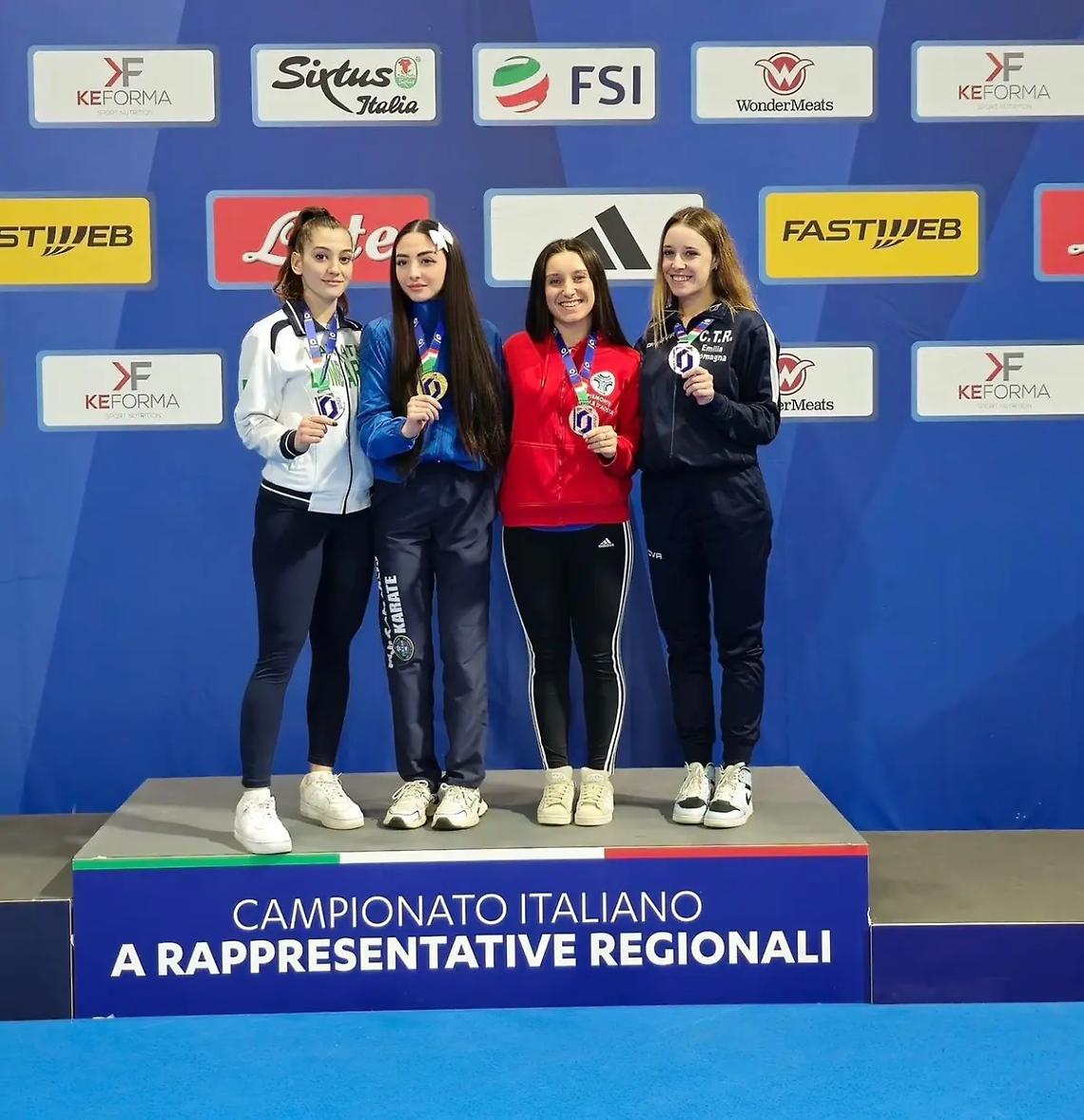 Rebecca vince ancora e la scuola la elogia