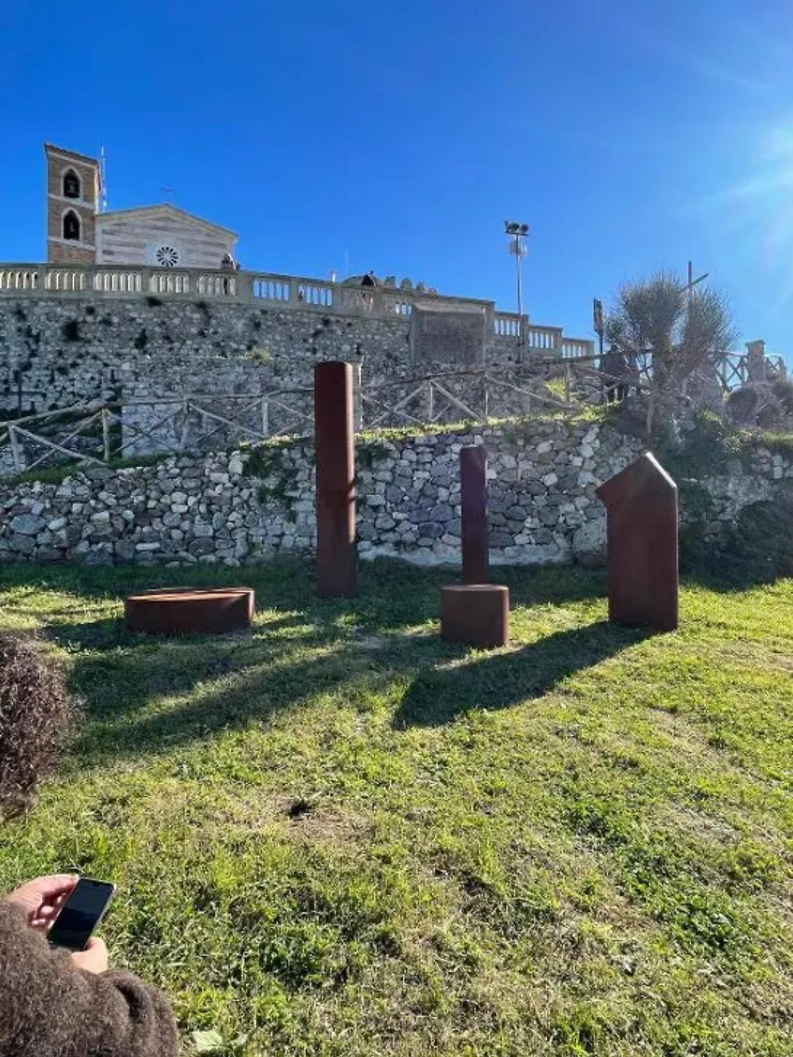 &ldquo;Lo Sguardo dei Suoni&rdquo;, inaugurato l&rsquo;organo dell&rsquo;artista Stefano Cioffi