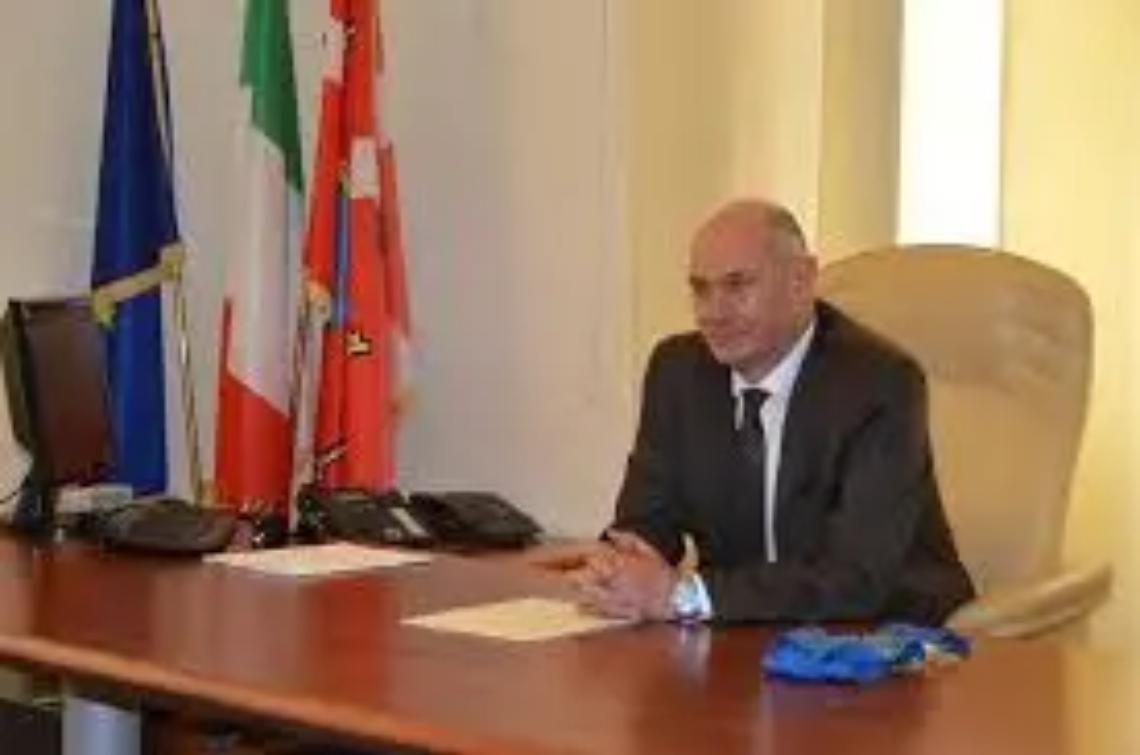 &laquo;Il Comune di Tarquinia chieder&agrave; all&rsquo;Enel di continuare ad elargire altre compensazioni per il dopo centrale. E Cesarini si d&agrave; alla fuga&raquo;