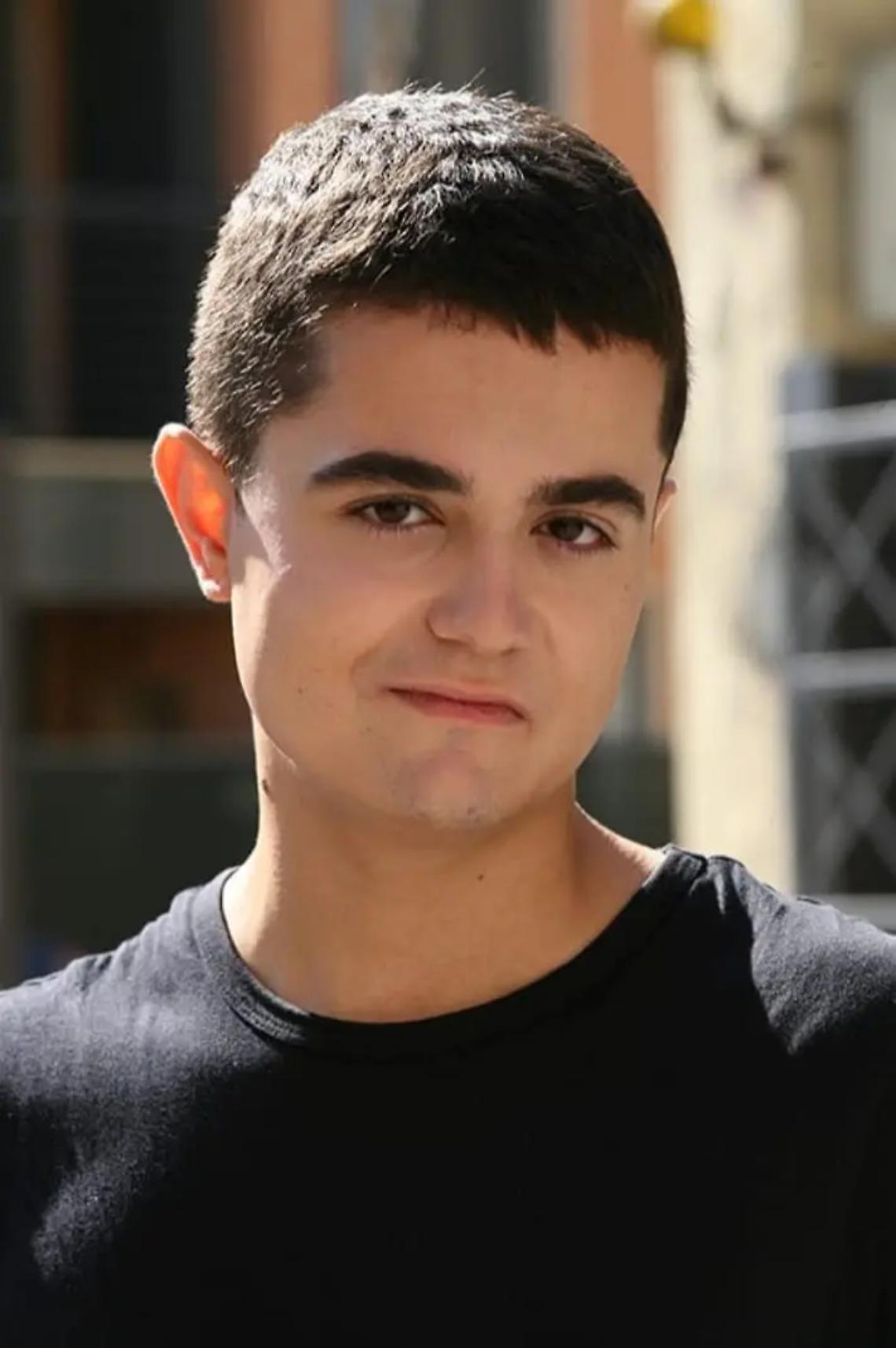 Grande successo per l&rsquo;ultimo singolo di Riccardo Ricci &ldquo;Sharon&rdquo;