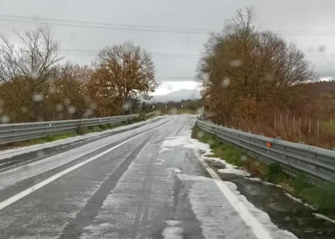 Grandine sul litorale: incidente lungo la superstrada Orte &ndash; Civitavecchia