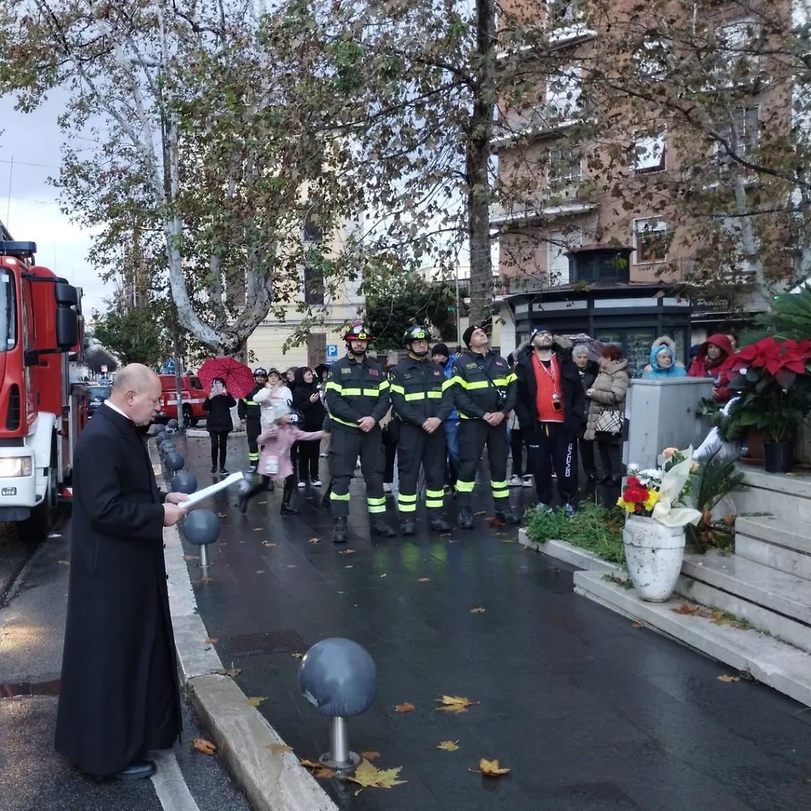 Immacolata, cerimonia in forma ridotta a largo D&rsquo;Ardia