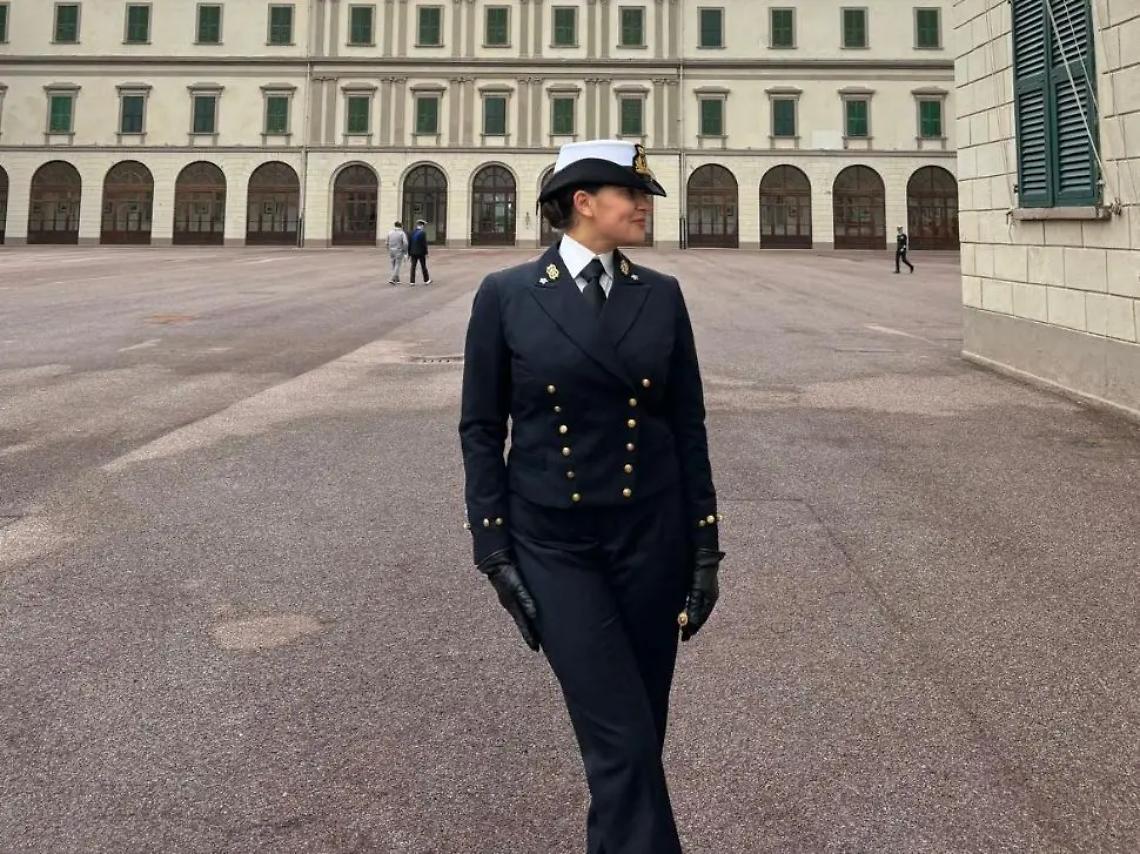 Marta De Giorgi ha giurato con gli allievi dell&rsquo;Accademia navale di Livorno davanti al presidente Mattarella