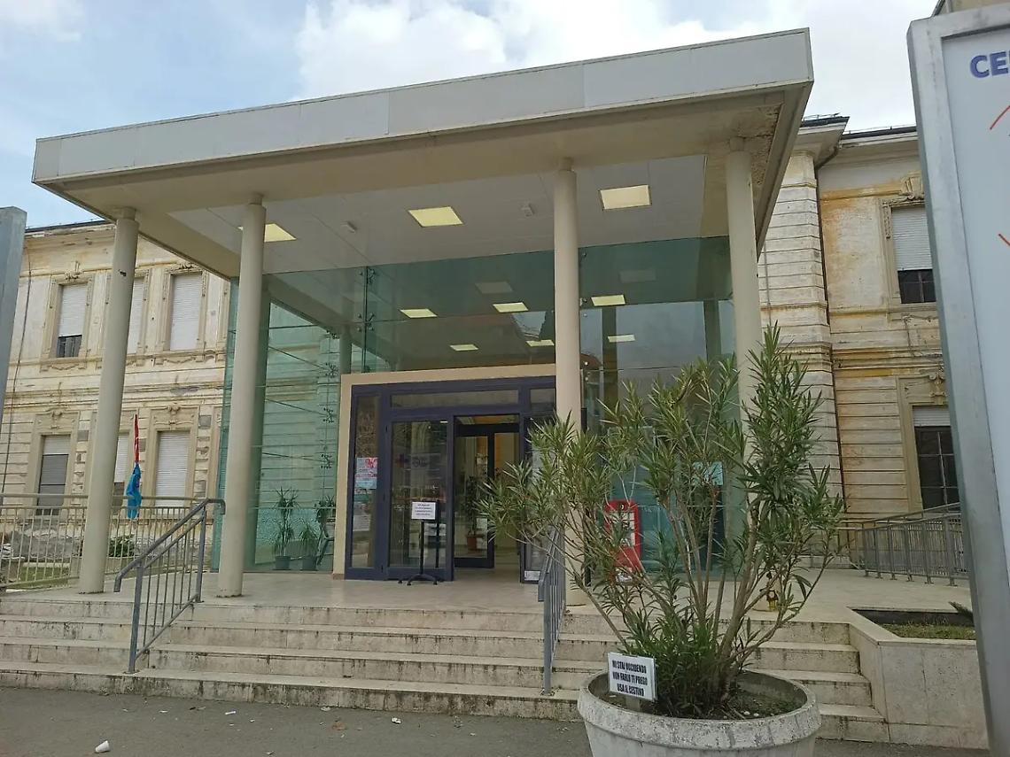 Due carrozzine per il reparto di Medicina dell&rsquo;ospedale di Tarquinia