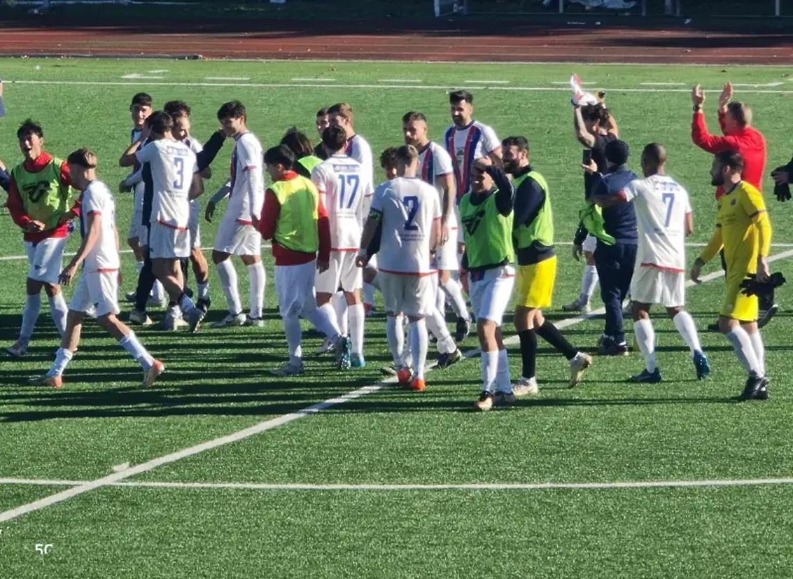 Il Santa Marinella tiene la vetta: asfaltato 6-1 il Pianoscarano