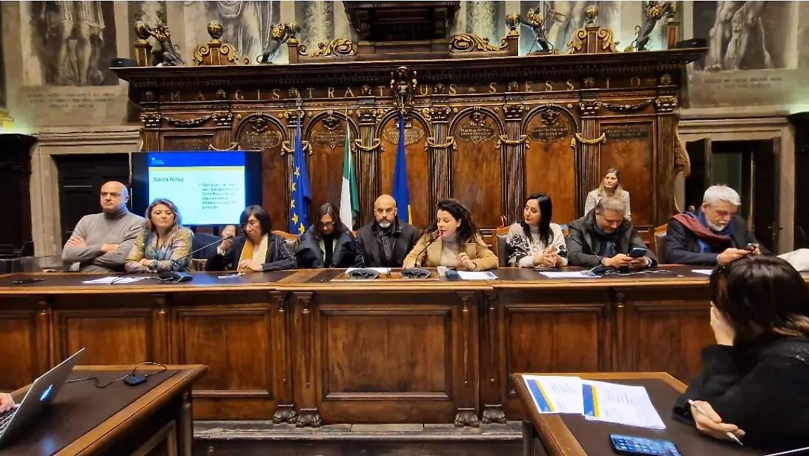 Sociale: Frontini critica sui tagli di Regione e Governo