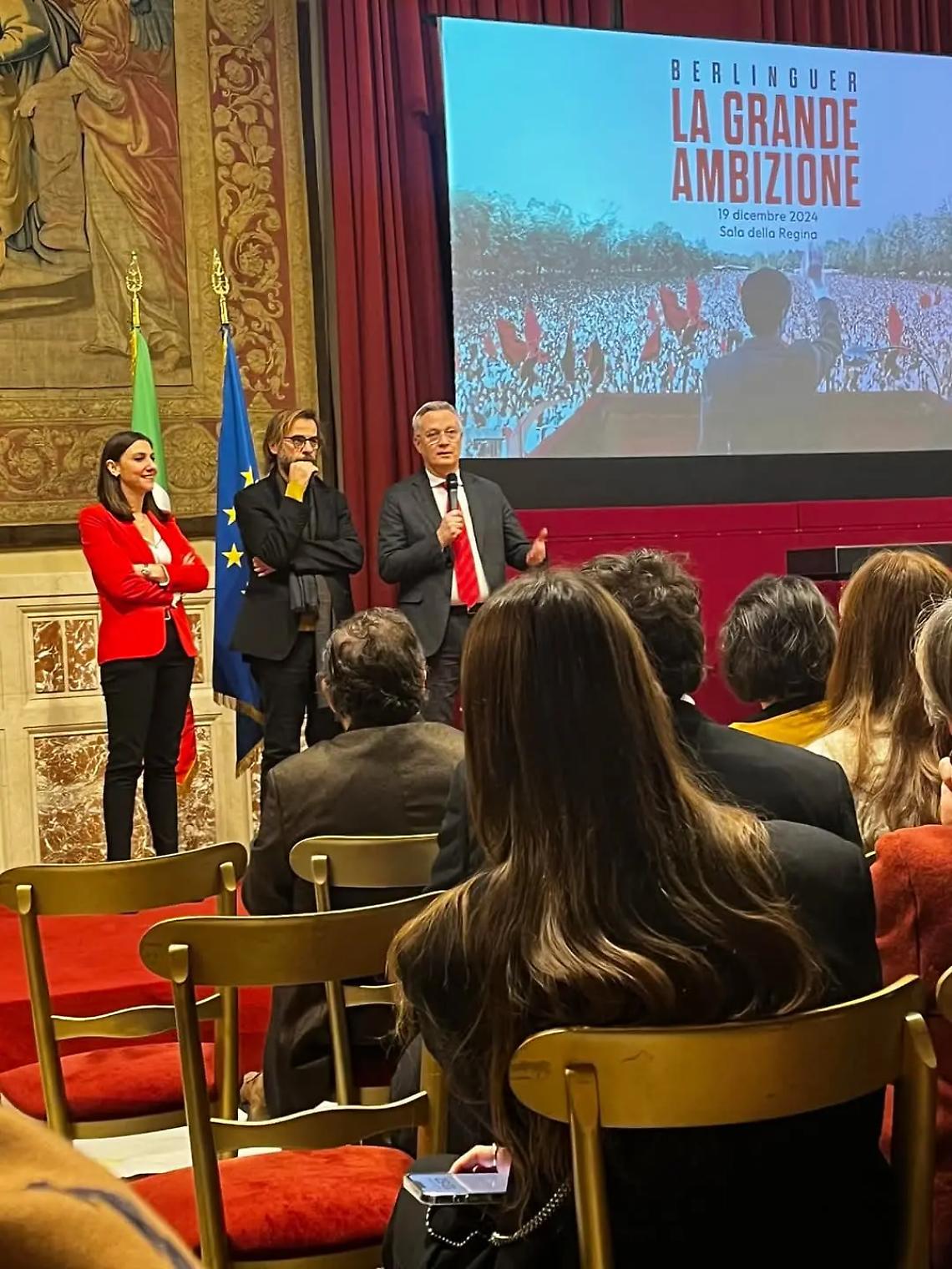 &laquo;Una riflessione profonda su come la politica debba ritrovare la sua vocazione originale di servizio alla comunit&agrave;&raquo;