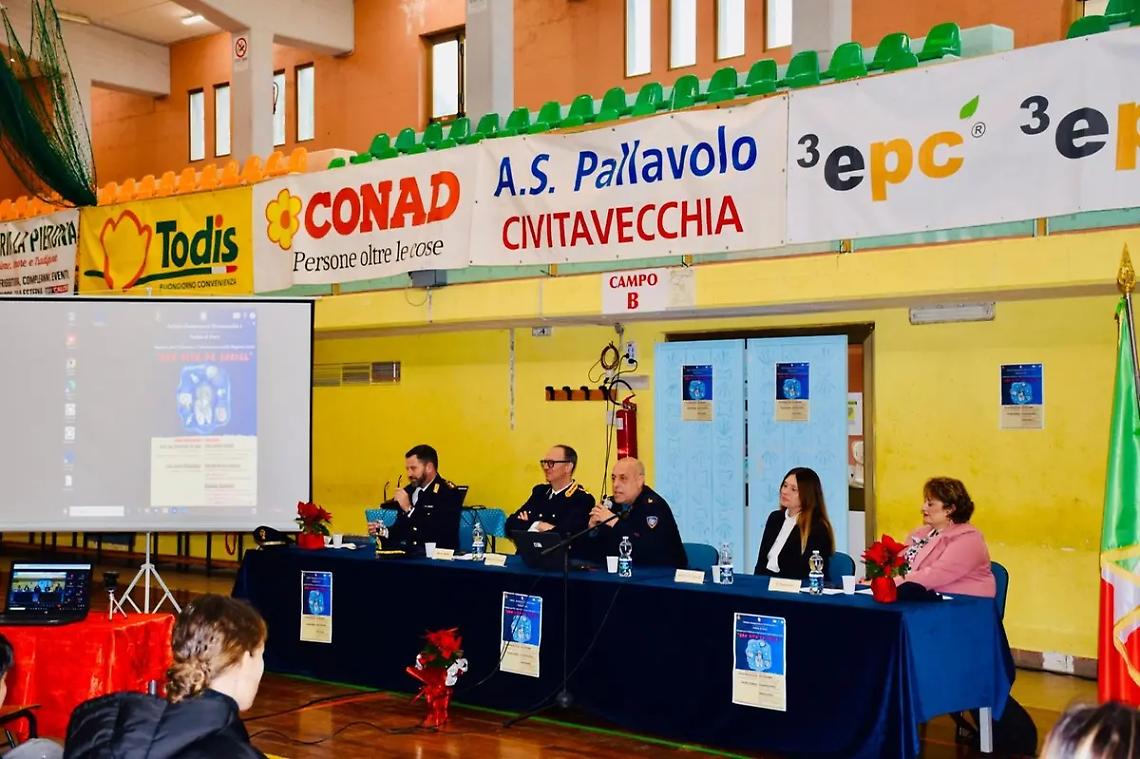 Cyberbullismo e legalit&agrave;: studenti protagonisti di &lsquo;&rsquo;Una Vita Social&rsquo;&rsquo;