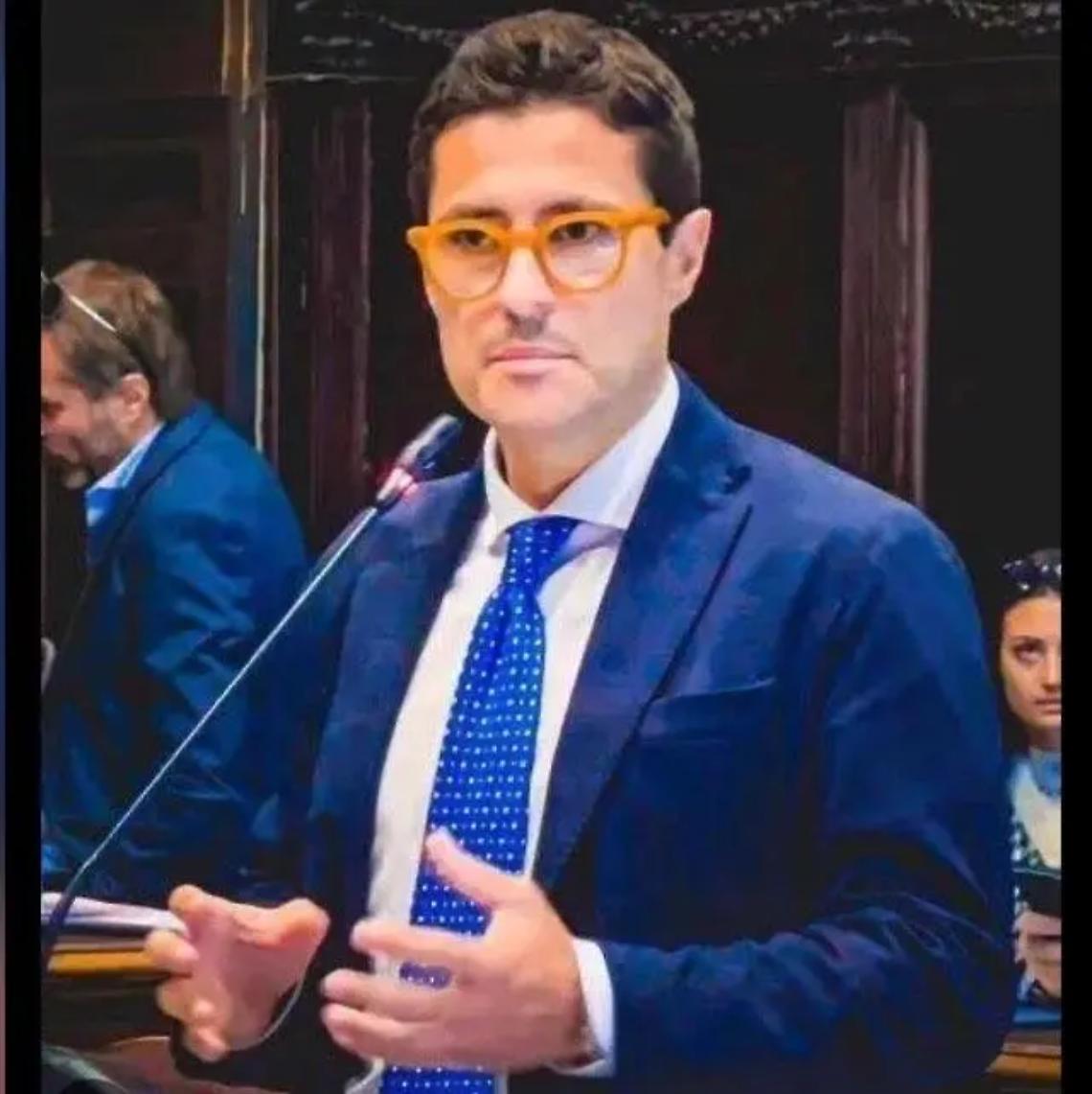 &laquo;Frontini dichiara guerra al centrodestra perch&eacute; &egrave; sempre pi&ugrave; vicina centrosinistra&raquo;