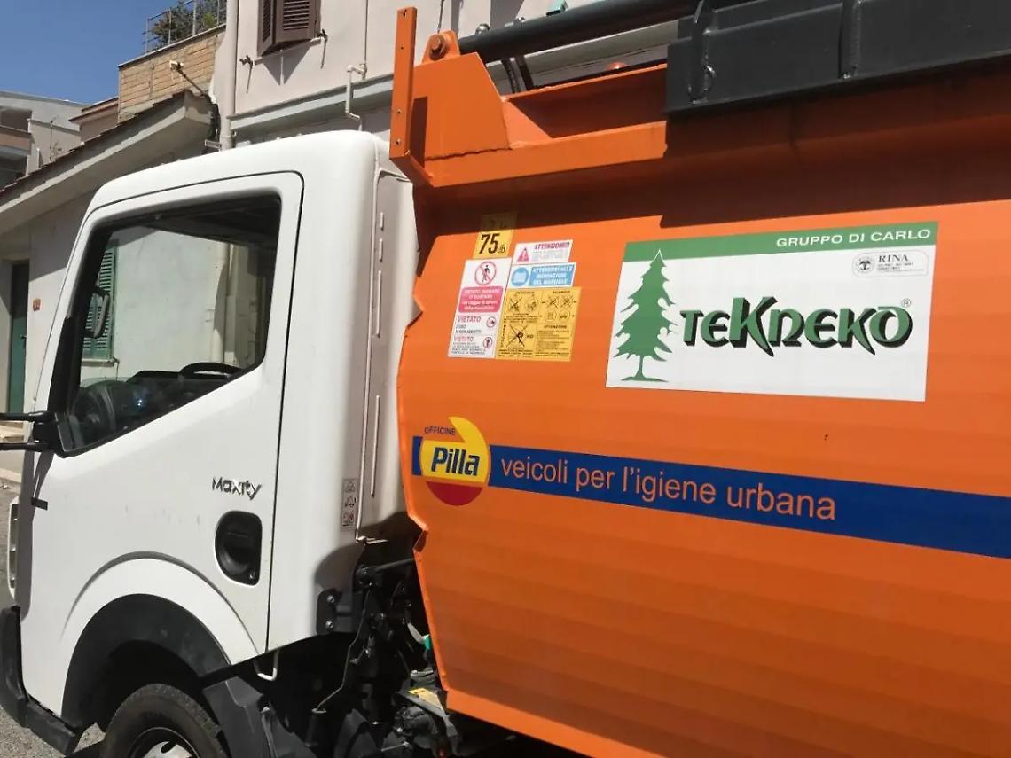 Porta a porta regolare a Natale e Santo Stefano