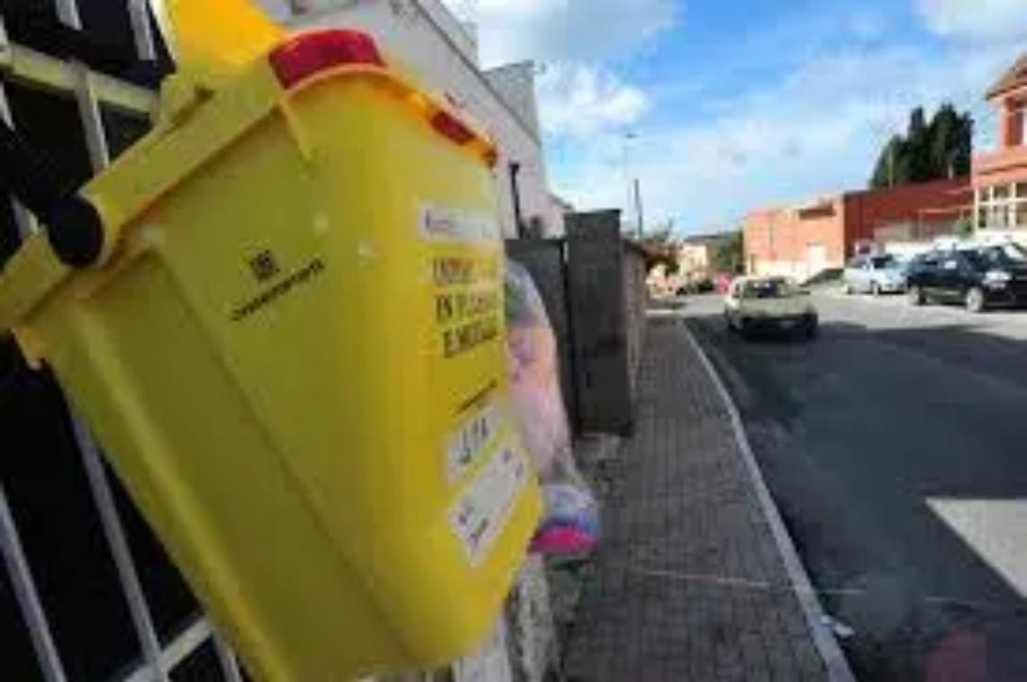 Plastica, domani si anticipa il ritiro