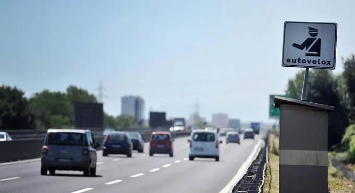 Autovelox su via dell&rsquo;aeroporto: il limite di velocit&agrave; resta a 50 km/h
