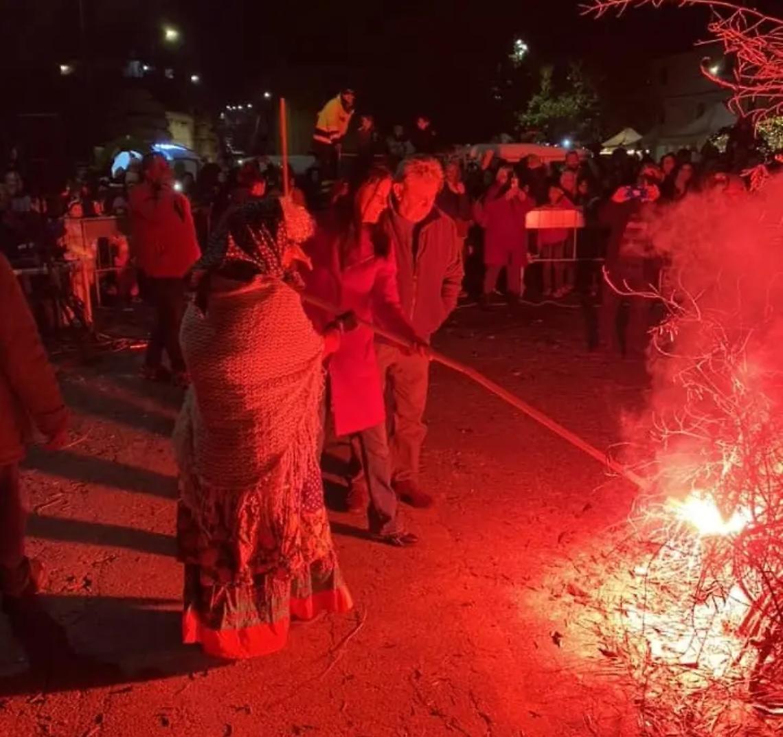 &Egrave; ancora festa con la &ldquo;Befana dei rioni&rdquo; e il Presepe vivente