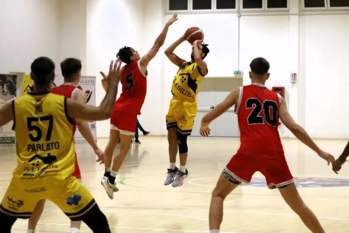 Il girone di andata si chiude nel migliore dei modi per la Dcl: Stelle Marine travolte 106-79