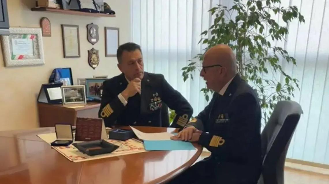 Il direttore marittimo del Lazio visita la Capitaneria di porto