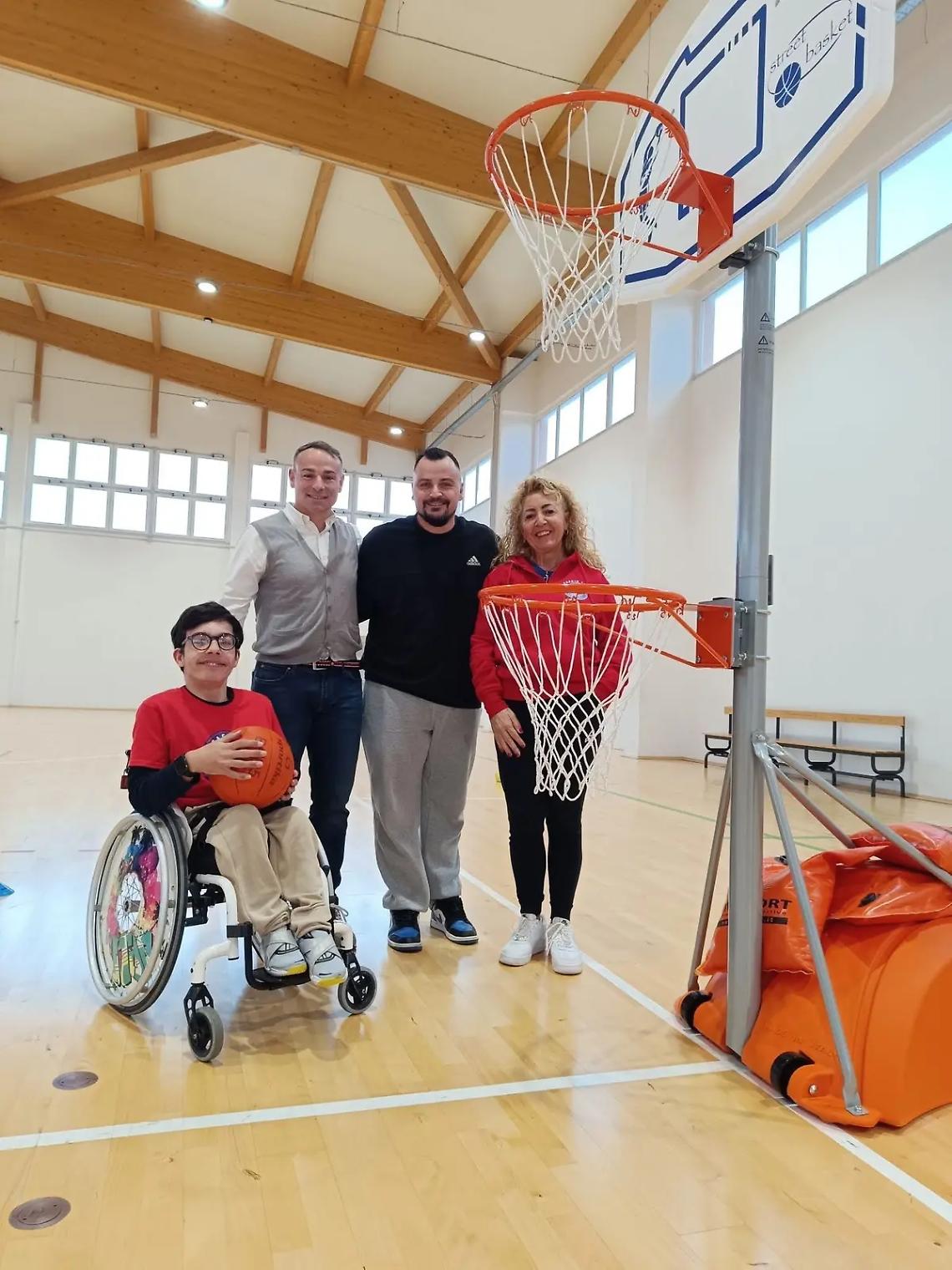 Al Palasorbo le attrezzature inclusive