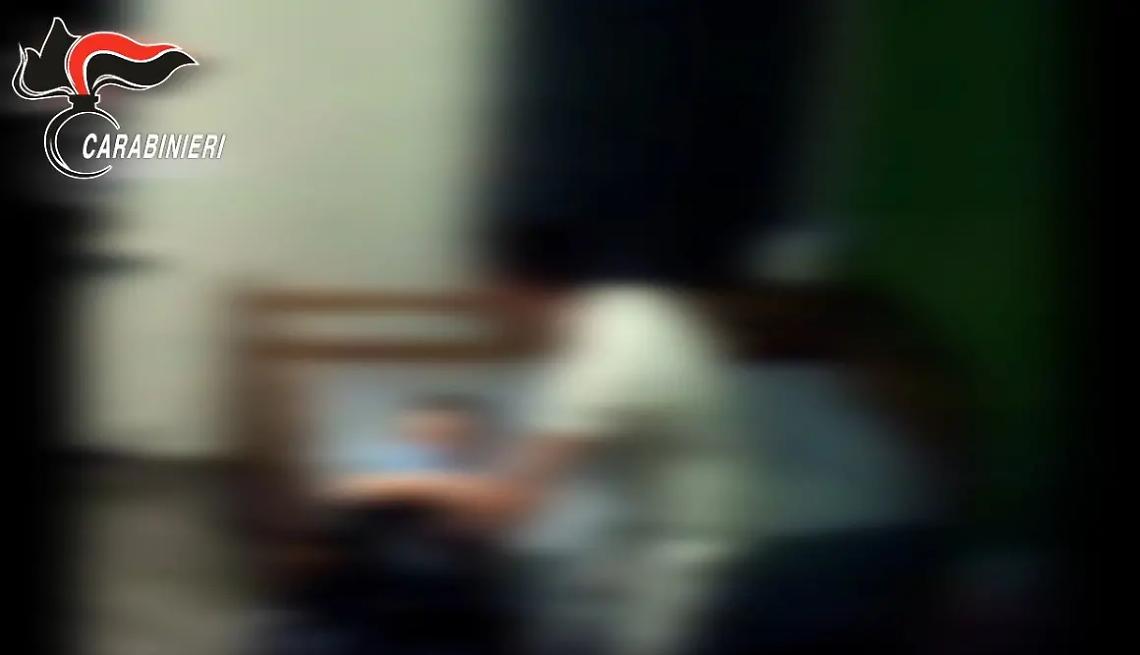 Maltrattamenti e violenza sessuale nella casa di riposo: 3 arresti