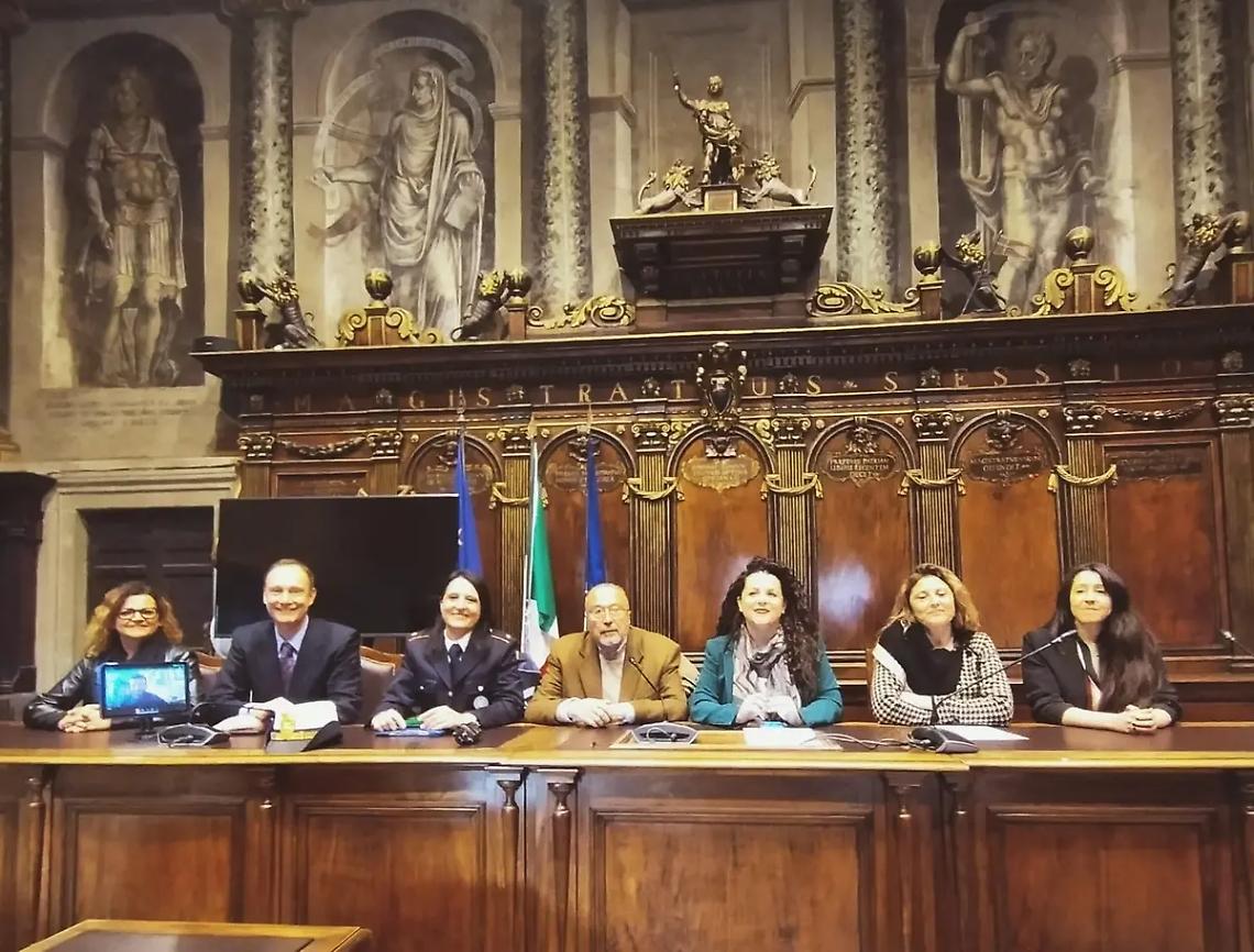 Sos sordi, app per tutelare la comunit&agrave; non udente