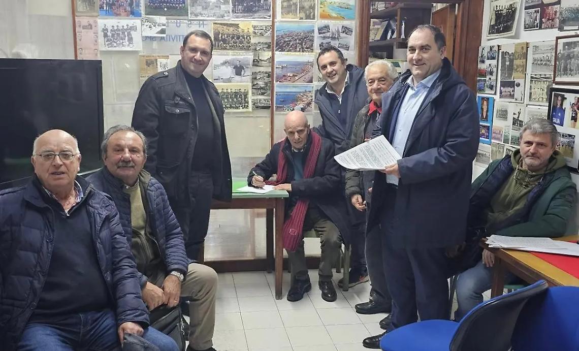 Porta d&rsquo;Italia, si raccolgono le firme