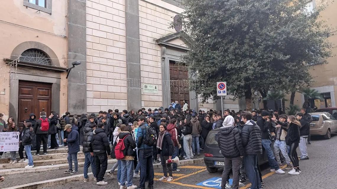 &laquo;Grave strumentalizzazione della Rete degli studenti medi&raquo;