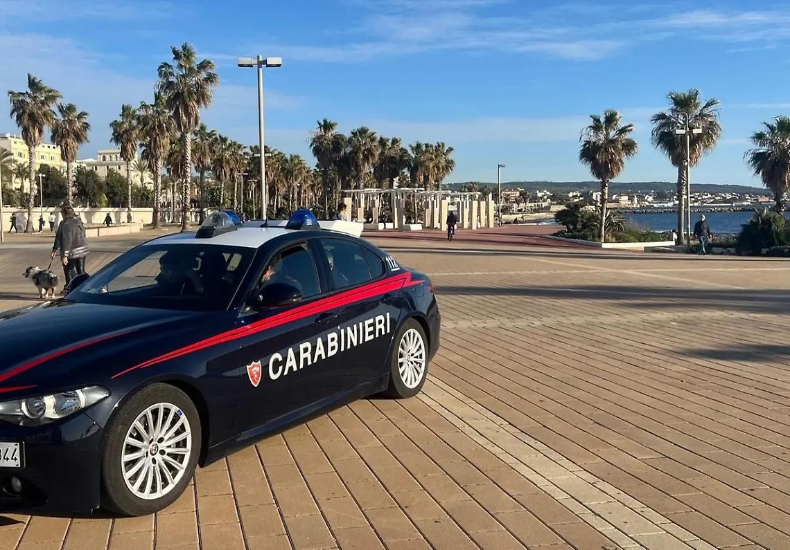 Estorsione e spaccio, cinque arresti a Santa Marinella