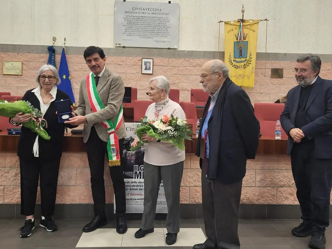 Raccontare per non dimenticare: le sorelle Bucci e Nando Tagliacozzo emozionano l&rsquo;aula Pucci