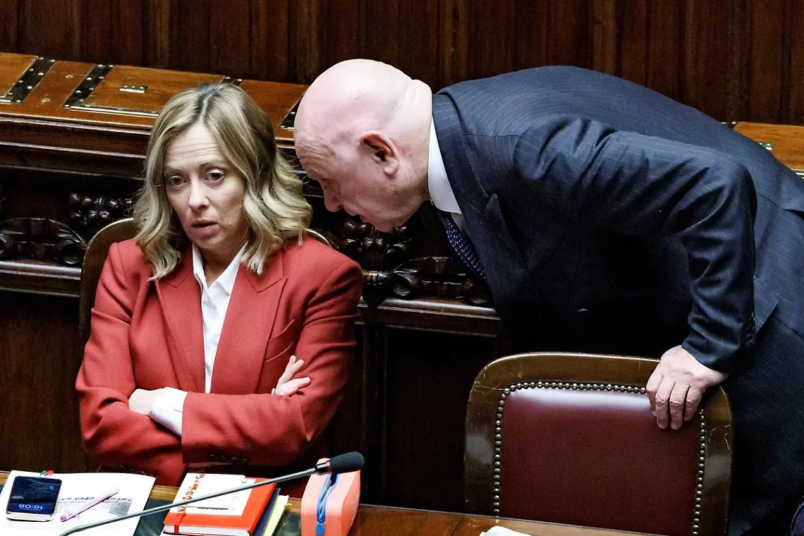 Caso Almasri, indagata Giorgia Meloni: &ldquo;Non sono ricattabile e non mi faccio intimidire&rdquo;