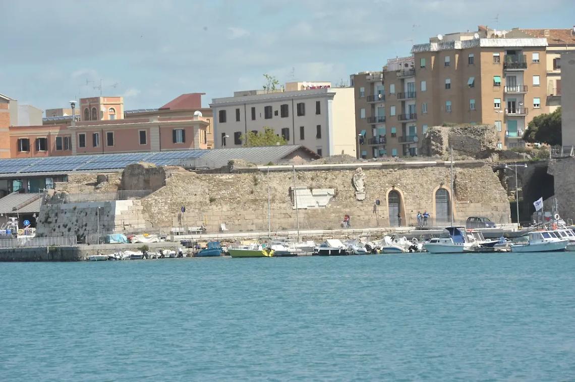 Istituzioni ed imprenditori insieme per la riqualificazione della Rocca medievale