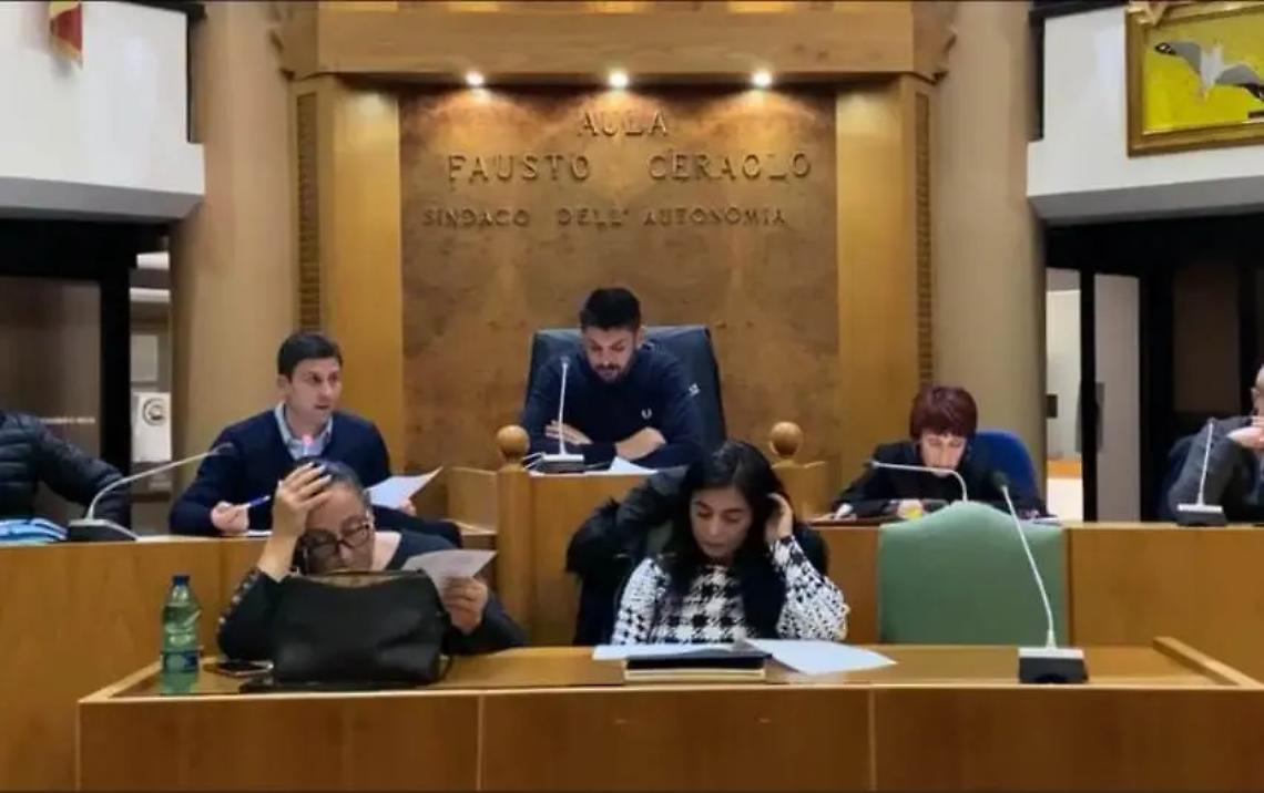 Nuovo consiglio comunale, oggi in aula Floriana Gentile