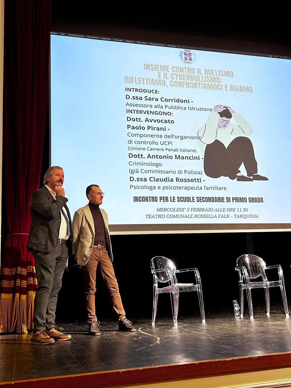 Bullismo e cyberbullismo, in sala oltre 100 alunni